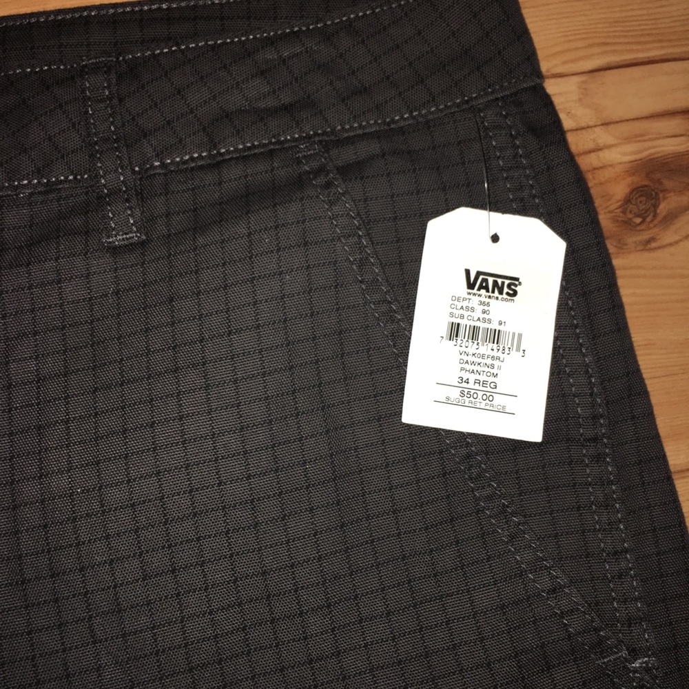 Vans Shorts Size 34
